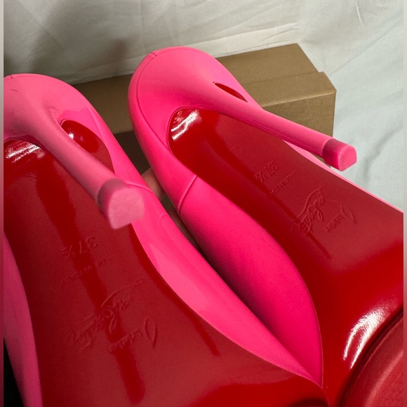 Christian Louboutin patent leather So Kate 120mm hot pink heels 7.5 - Picture 4 of 6